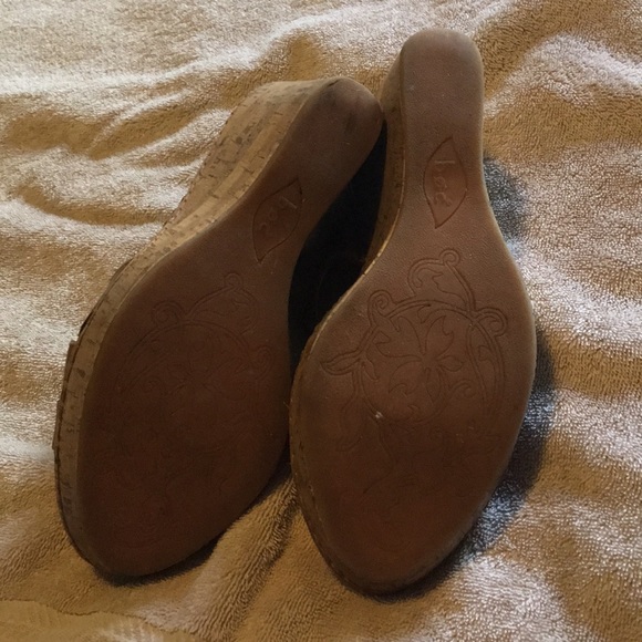 b.o.c. Born Concept brown wedges 9M - Picture 4 of 6